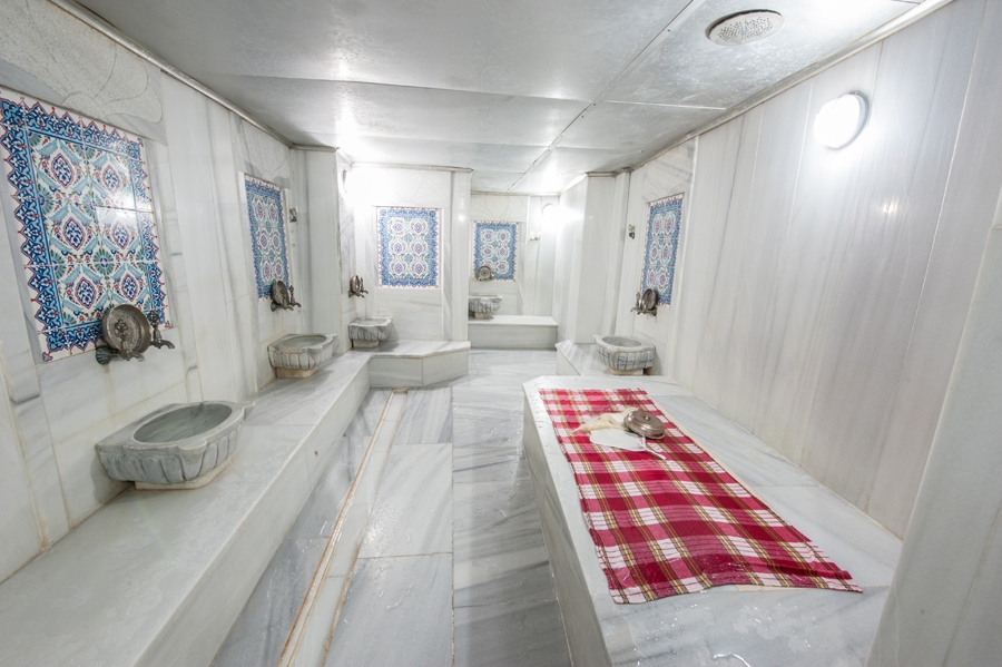 HAMAM IN THE CENTER OF OLD CITY 